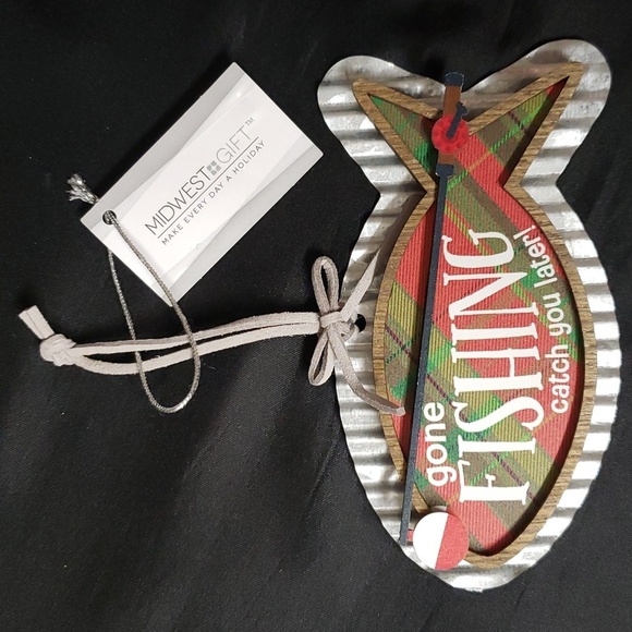 Ganz NWT "Gone fishing catch you later!" Multitextured Orn… - Picture 1 of 4